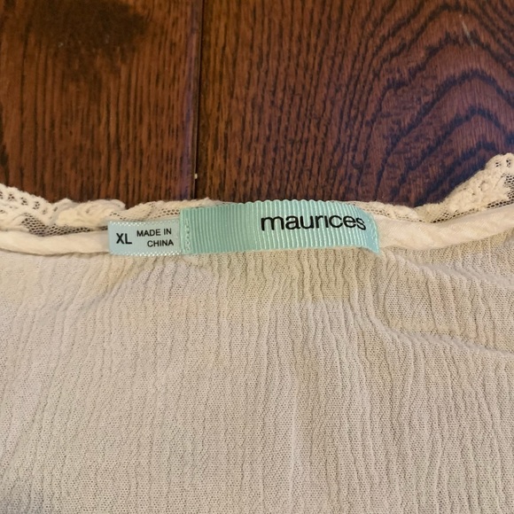 Maurice’s top - Picture 2 of 2